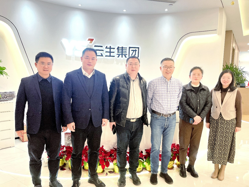 宁波市人社局刘红升领导一行莅临ag尊龙链接集团调研考察