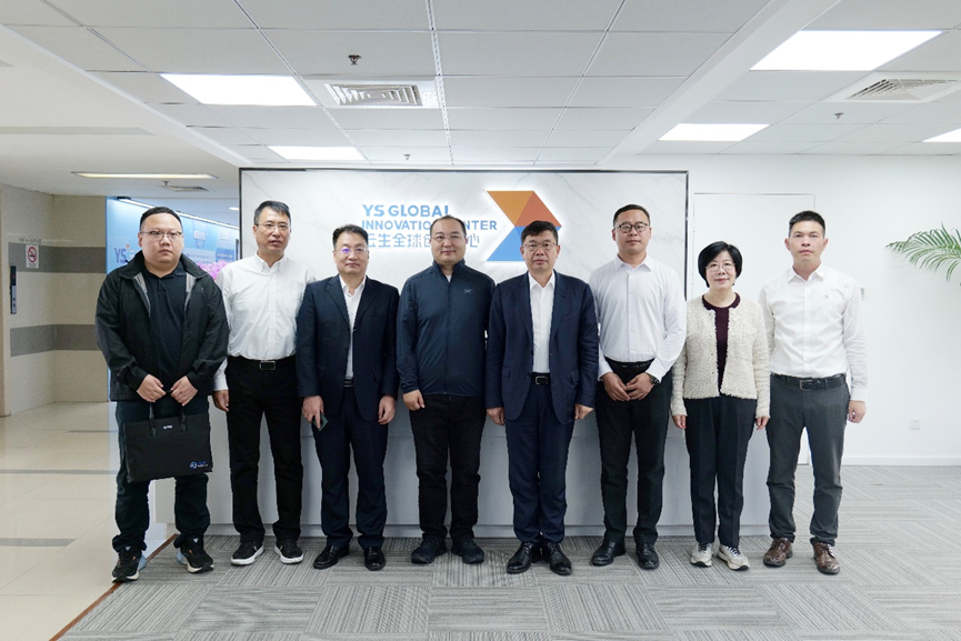 沈阳市铁西区委书记郭忠孝一行莅临ag尊龙链接全球创新中心调研走访