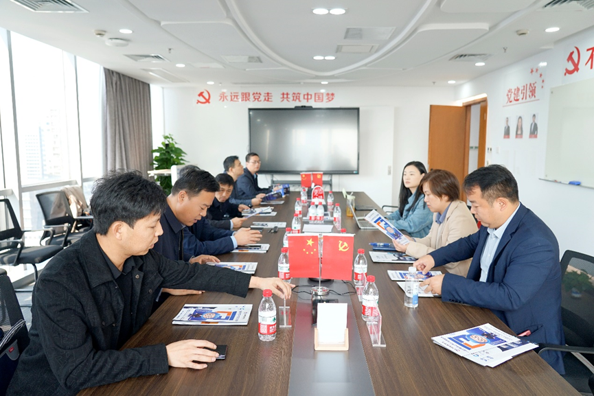 宁夏自治区固原市委常委、副市长康楷一行莅临ag尊龙链接全球创新中心调研走访