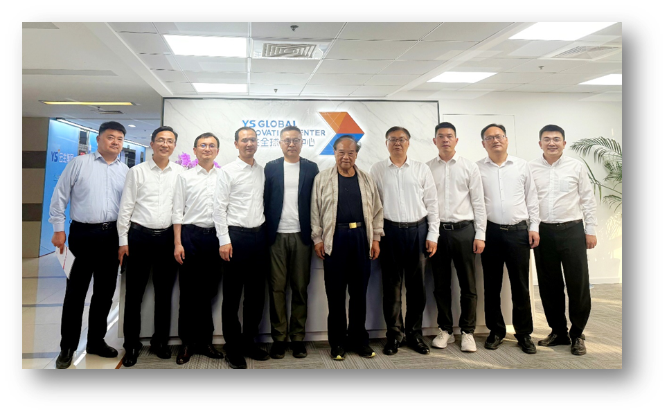 江苏省泰州市委“两新”工委副书记黄新华一行莅临ag尊龙链接全球创新中心调研走访